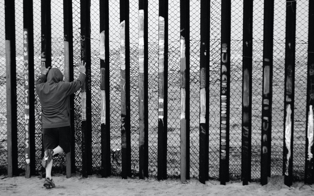 border picture black and white
